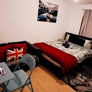 Merciful King Room, In Zone 2-3 Pensjonat