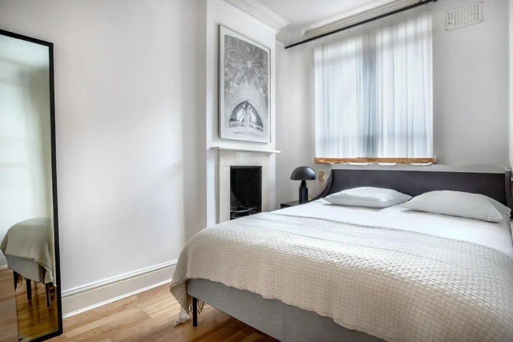 Shoreditch Central And Peaceful Londyn Apartament